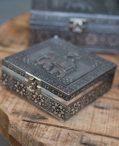 Square Silver Elephant Jewellery Box
